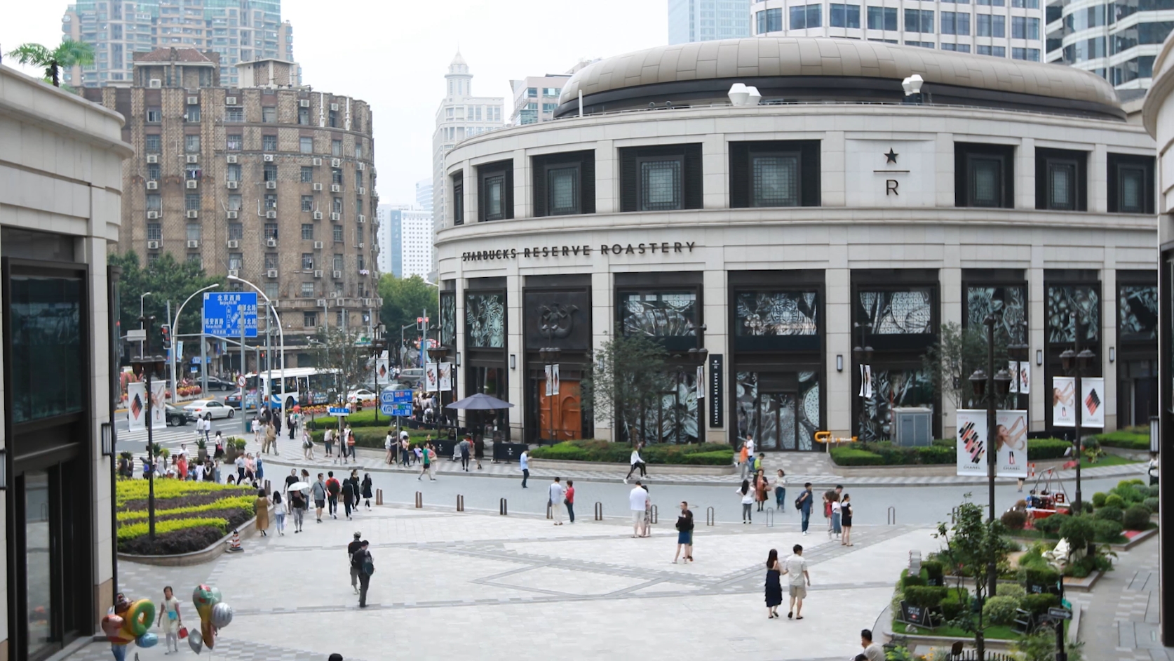 Jing'an through the eyes of expats