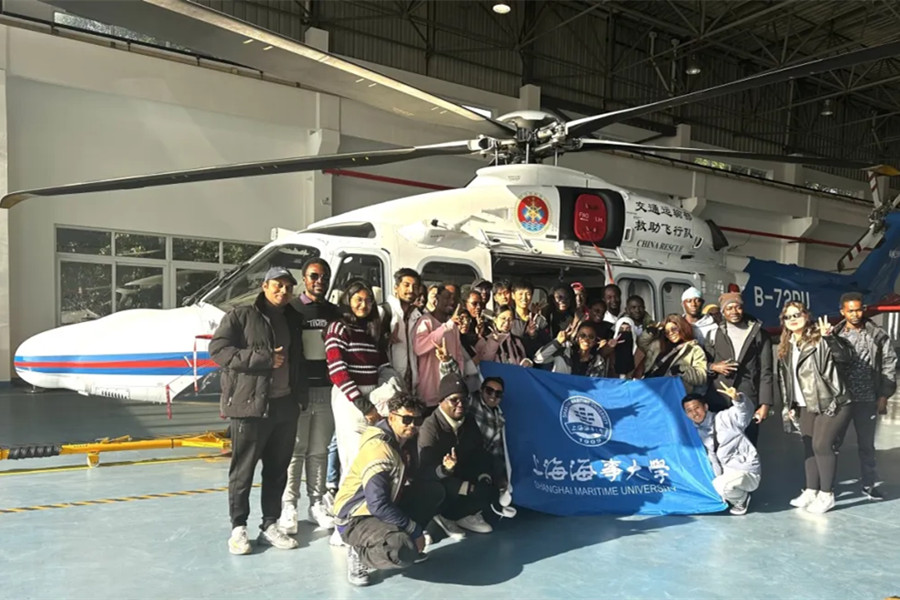 International students explore China's maritime heritage, innovations