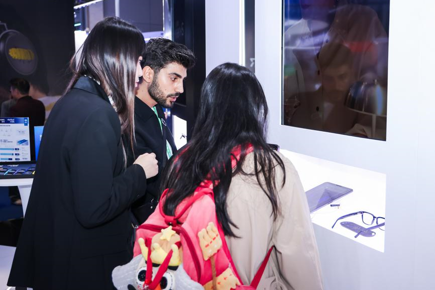 Global innovators make most of Shanghai's major import expo