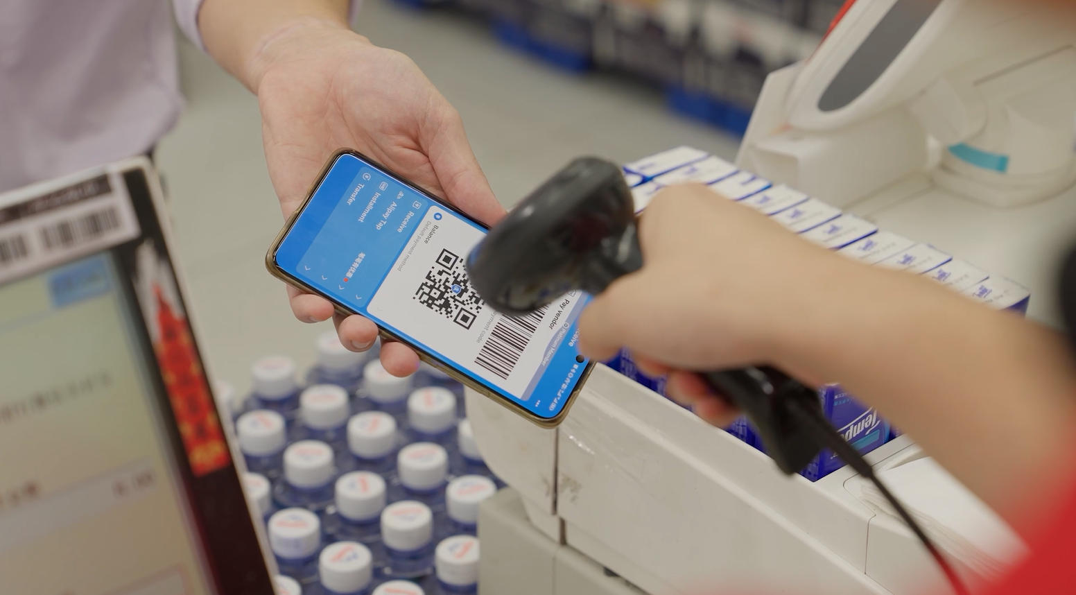 CIIE service guide: Payment options without hassle